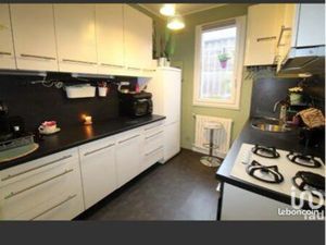 Grand F2 proche gare Cormeilles