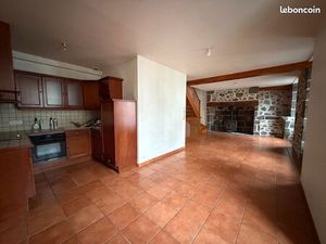 Appartement T4 - VIC SUR CERE