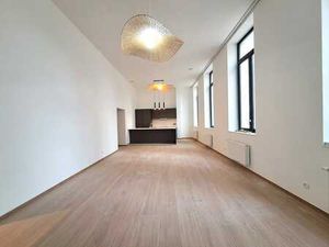 Magnifique appartement avec terrasse rénové avec goût!