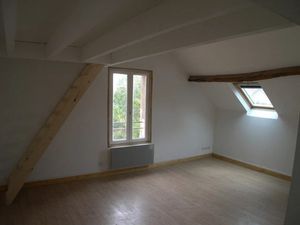Location appartement 3 pièces 56 m² à Esbly (77450)  930 €