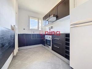 Location appartement 2 pièces 46 m² à Thiais (94320)  950 €