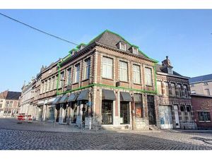 Appartement à louer avec terrasse et 4 chambres   Tournai (VBD59992)