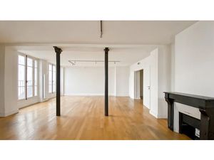 Location locaux professionnels 90 m² à Paris 10ème (75010)  3 789 €