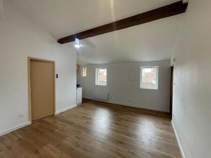 Appartement À Louer- Place Salengro