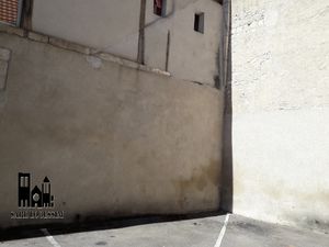 A LOUER - Vers la rue D'Auron - Parking