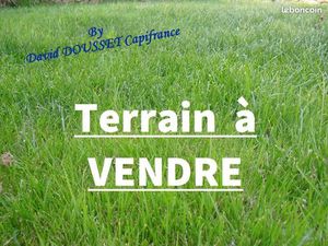 Terrain 1 389 m² Cugand