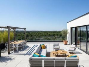 4 pièces d'exception – Dernier étage avec terrasse de 31 m² – Parking inclus - orientation