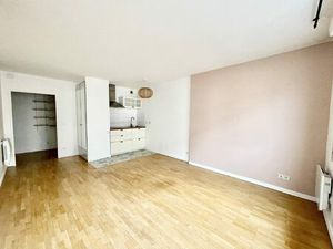 Studio 29 m2 lumineux à Issy-les-Moulineaux