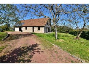 Maison à vendre à Commelle-Vernay 144 46 m²