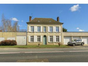 Maison de 175 m² à Villers-Bocage