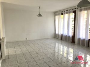 T3 Bd de la Comtesse- Résidence le Milhaud