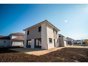 Terrain constructible Houtaud