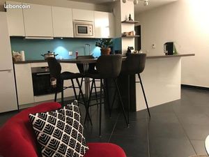 Location t3 hyper centre   moderne  garage