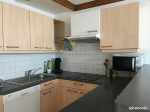 Location t3 plein centre moutiers