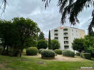 Particulier loue appartement T3  80 m2  à Beaumont