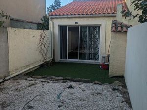 Logement T2  indépendant  parking+jardin