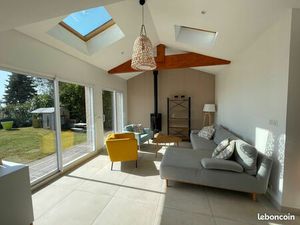 Magnifique maison individuelle contemporaine de 200 m² à louer du 06/01 au 30/03