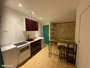 MAISONNETTE NEUVE • centrale à 20 mn de 4 villes • électricité /eau incluses