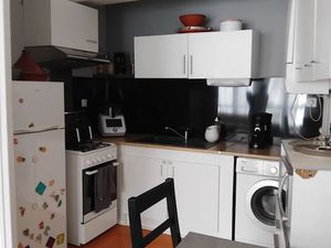 Bel F2 dans rue calme