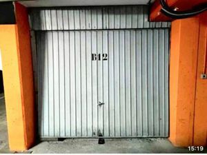 Box garage fermé 2 rue de cassis 13008