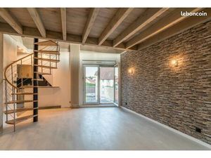 T3/4 Duplex en attique avec mezzanine et balcon