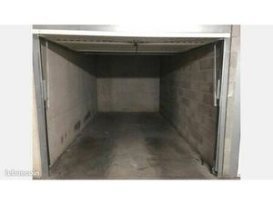 Garage dans résidence sécurisée