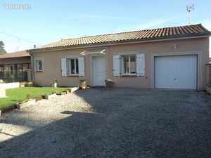 A louer Coufouleux  maison meublée 3 chambres garage et jardin