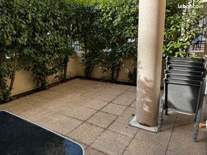 Studio avec terrasse et parking