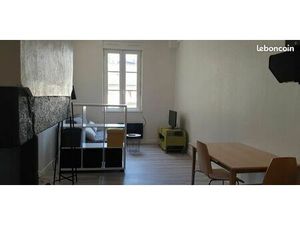 Loue studio hyper centre vannes