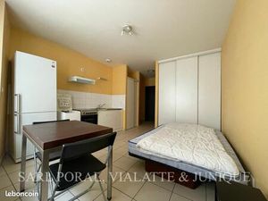 Studio 1 pièce 21 m²