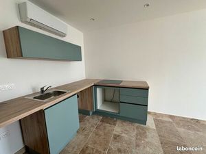 T2 Neuf dans un immeuble proche centre avec une place de parking ?️