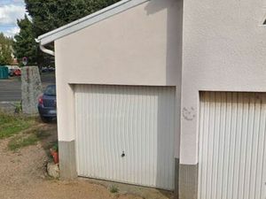 Garage en face de la gare chignat Vertaizon