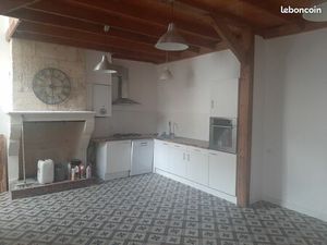 Maison en pierre 5 pièces au centre de portets