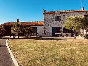 Authentique Propriete De Charme A Pornic Entre Mer Et Campagne