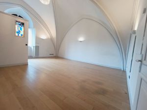 GRAND T1 45.39M2 RUE DU NOVICIAT