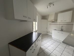 CONGENIES Appartement T3 de 62 77m2 au 1er étage