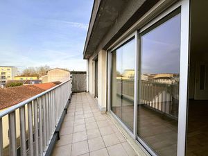 Appartement T2 de 54m2 et sa terrasse de 10.33