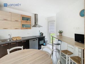 Appartement avec jardin et Vie de Plain Pied  Guidel  2 chambres.
