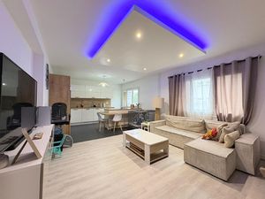 Bel appartement de type F4 récemment rénové en centre-ville