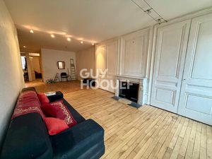 LYON 2 - REMPARTS D'AINAY CHARITE