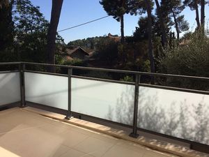 Location appartement 2 pièces 39 m² à Toulon (83000)  724 €
