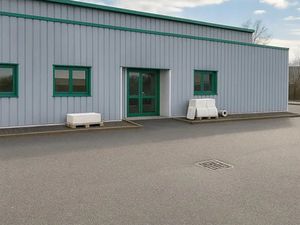 Bureaux à louer - Autun - 180 m² environ