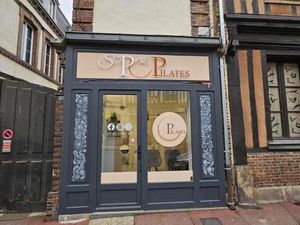 Local commercial loué – Spécial investisseur – Excellente rentabilité