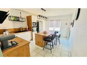 Maison de ville  Carmaux 3 pièce(s) 90 m2