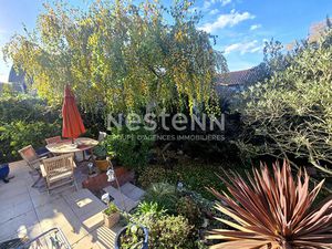 Toulouse rangueil ensemble immobilier de 288m² sur un terrain de 436m² avec garages  jardi