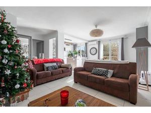 Appartement de 4 pièces de 84 m² situé à Cogolin