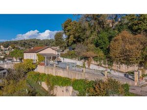 Maison individuelle proche commodités