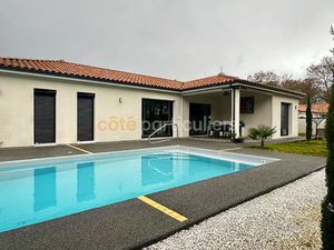Maison Contemporaine plain pied 5 pièce(s) 128 m2