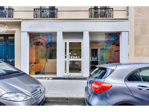 Belle boutique sur deux niveaux