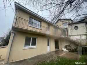 Maison de ville de 150M2 rénovée avec jardinet